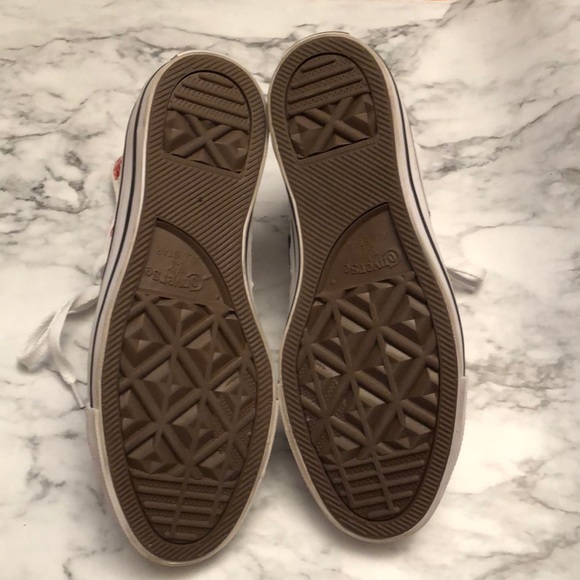 Chuck Taylor All Star Converse - Picture 6 of 8